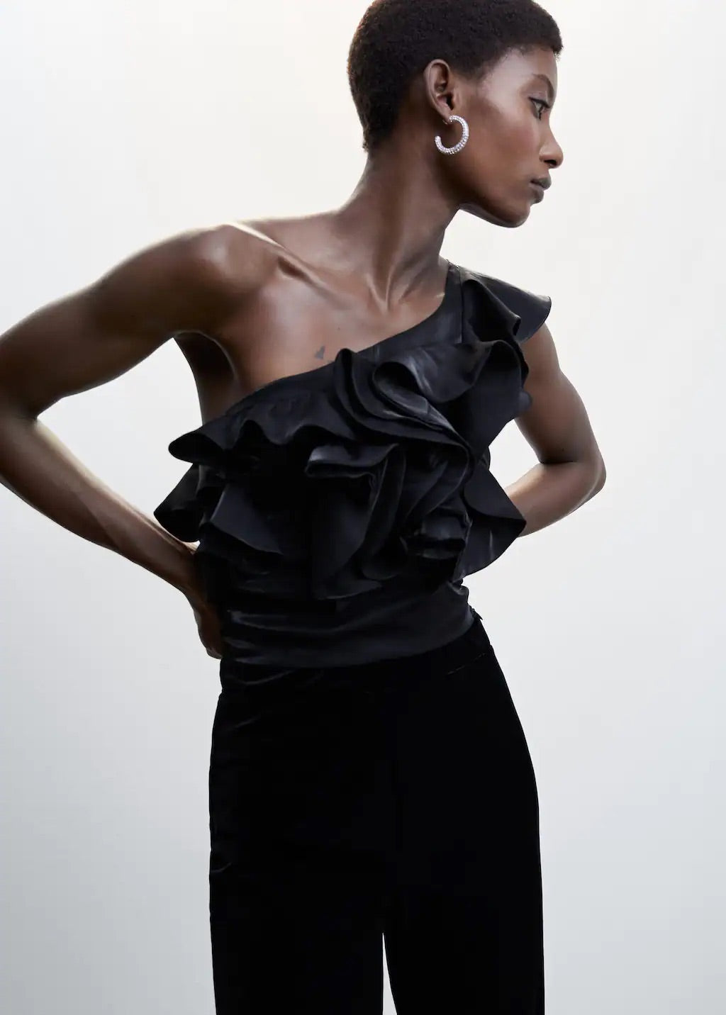 Asymmetric ruffled blouse